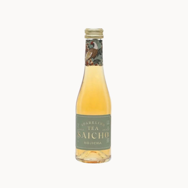 Bottle of Hojicha Tea Saicho on a white background